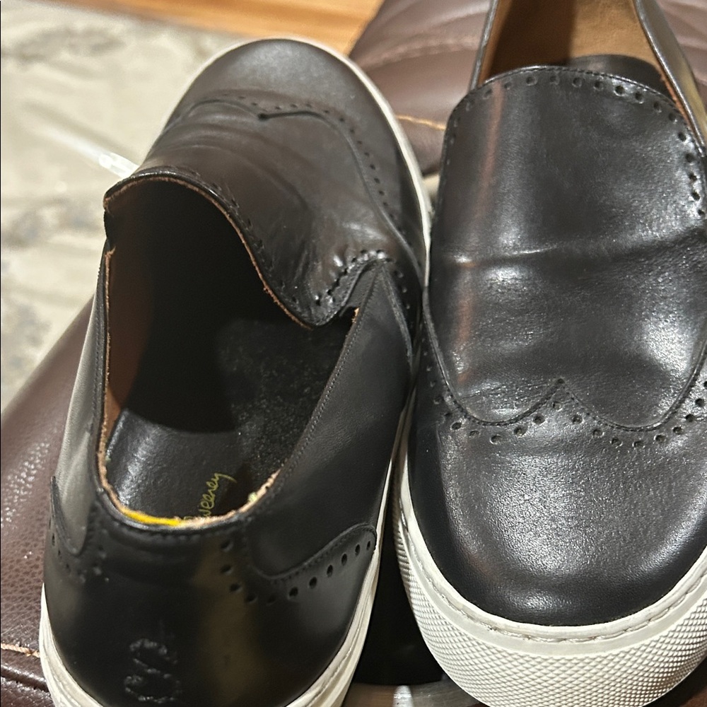 Oliver Sweeney for the school of life Vita made in Italy. Size 6